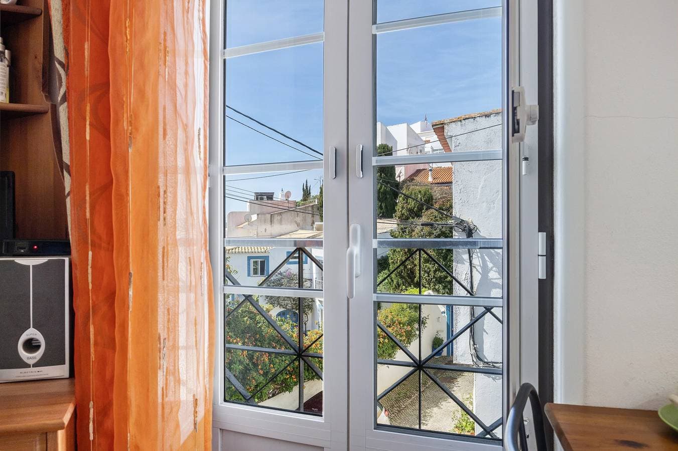 Foto 5 von 30: Ferienhaus 'Burgau - A Casa Dos Avós' mit Meerblick, Balkon und WLAN