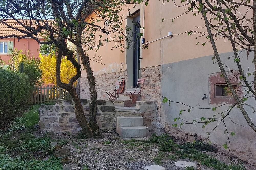 Foto 13 von 25: Apartment in two-family house