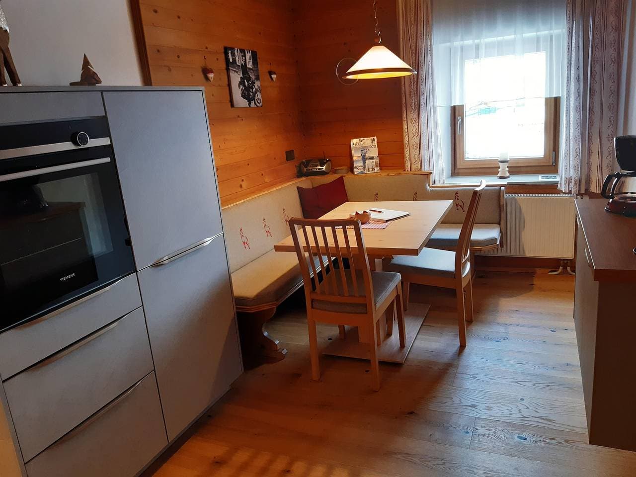 Foto 5 von 12: 4-Bettzimmerappartement mit fl. Wasser "Hochkeil"