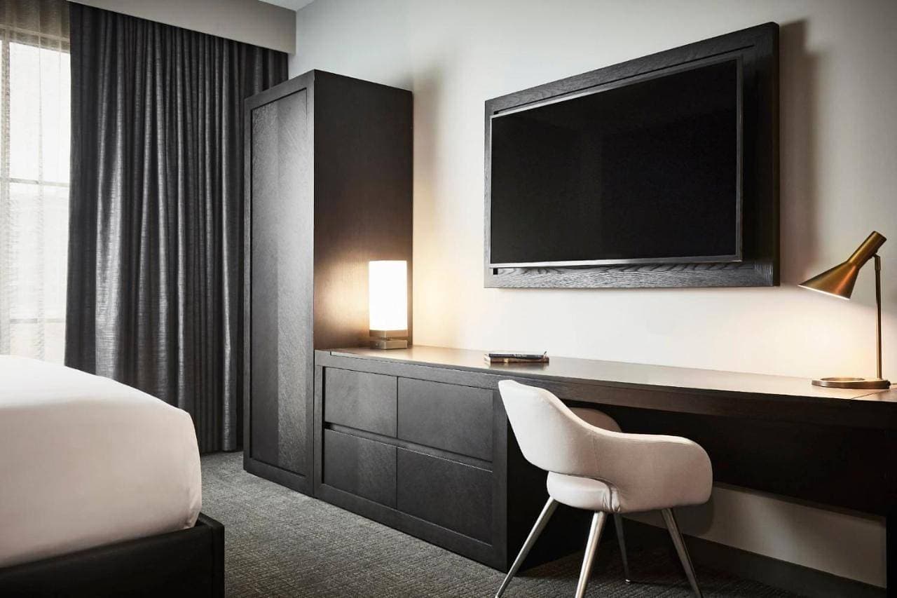 Foto 9 von 16: Archer King Suite
