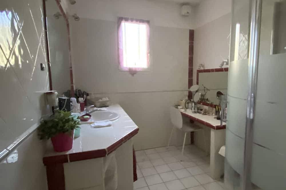 Foto 5 von 26: Charming single storey villa, sun, shading, for 6 people, pets allowed