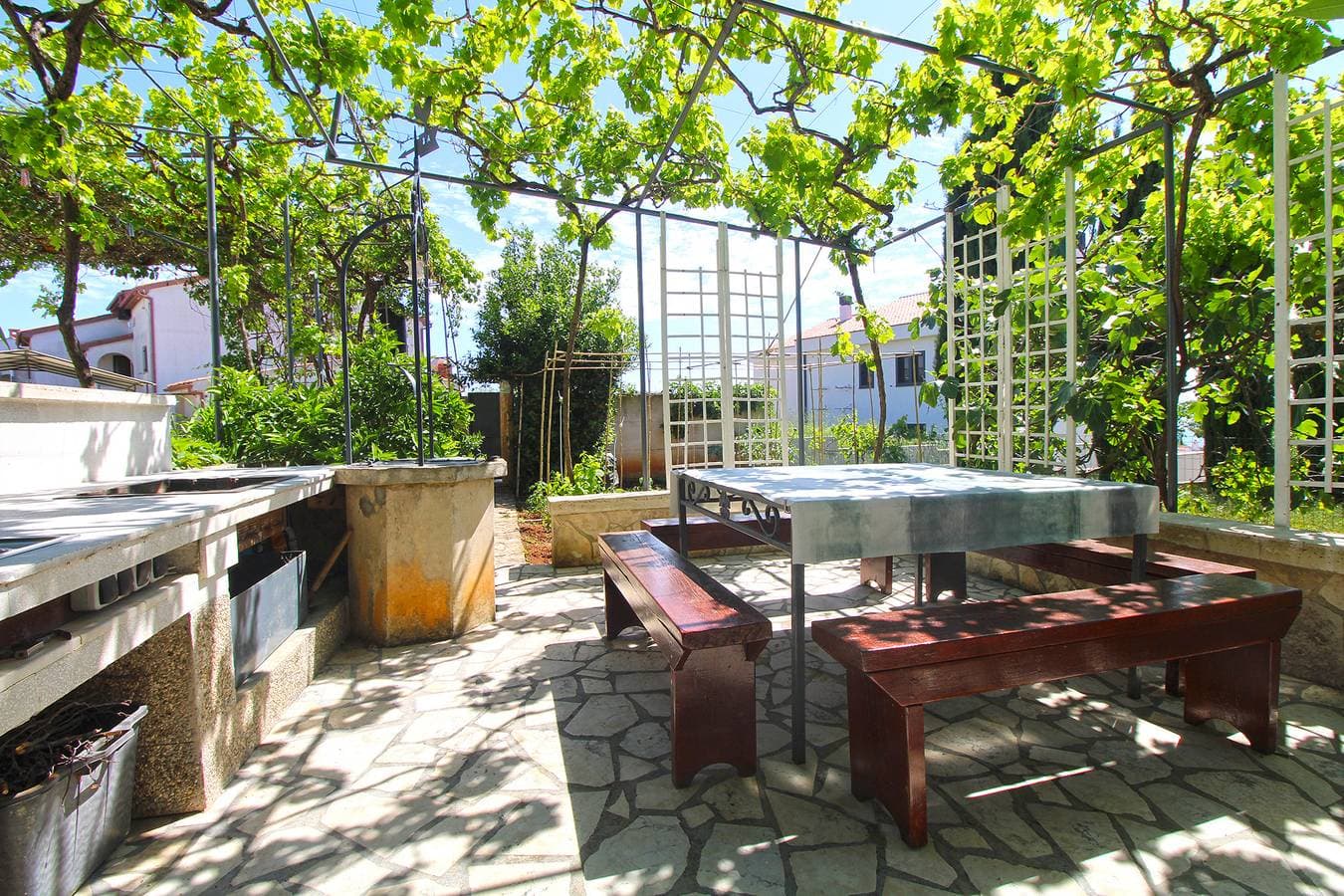 Foto 3 von 20: Ferienwohnung für 3 Personen mit Terrasse