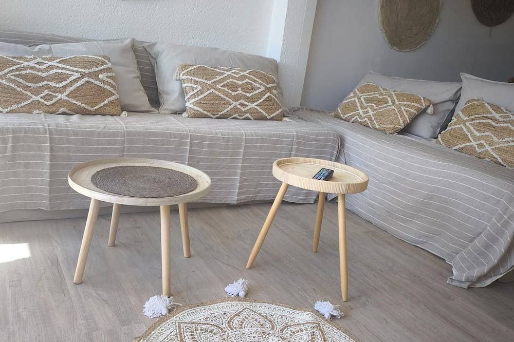 Foto 6 von 30: Gemütliche klimatisierte Wohnung mit Privatgarten, Pool & Parkplatz
