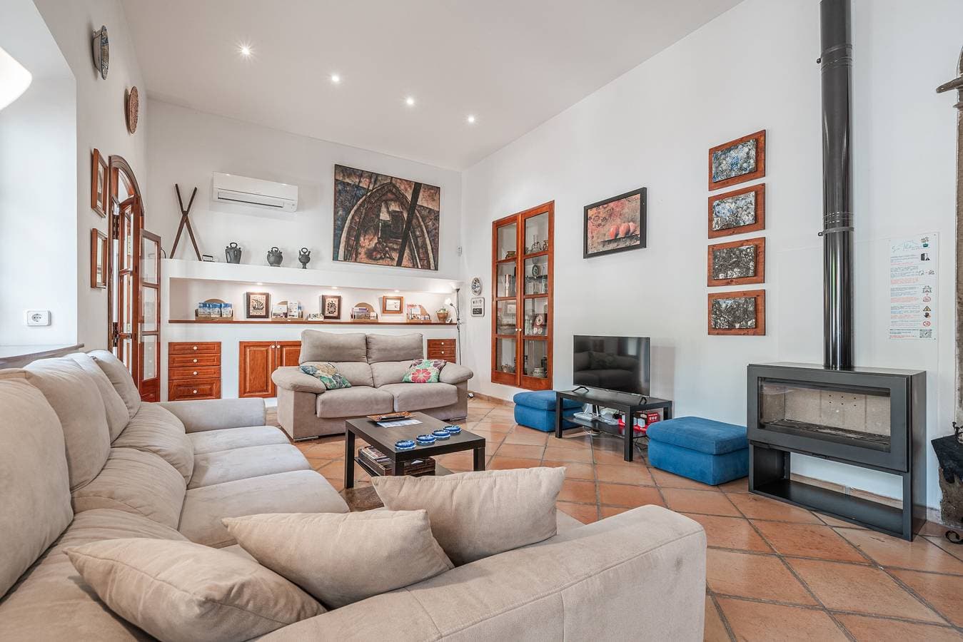 Foto 9 von 30: Sa Llimonera de Binissalem – Ferienhaus mit Pool, 6 Schlafzimmern & Klimaanlage