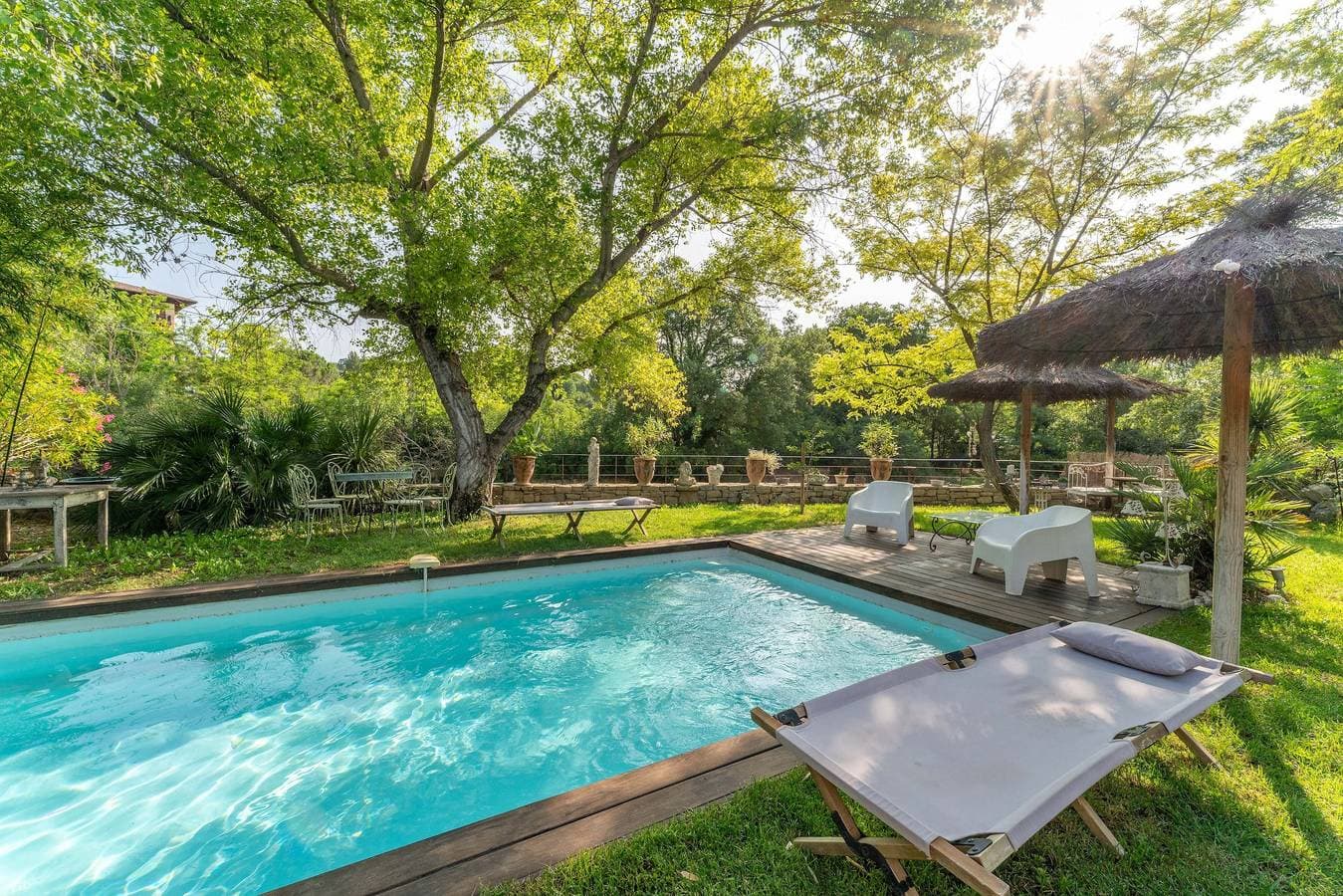 Foto 4 von 30: Villa 'Plein Coeur Du Luberon' mit privatem Pool, privater Terrasse und WLAN