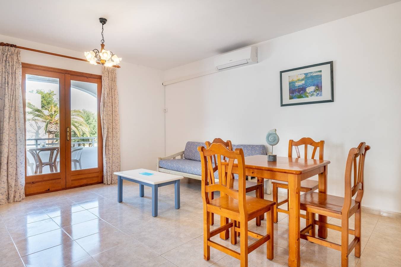 Foto 6 von 25: Apartment mit Klimaanlage, Pool, WLAN, Balkon und strandnaher Lage