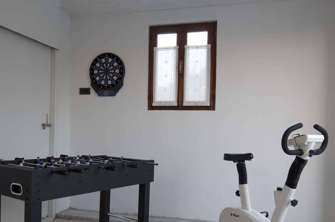 Foto 12 von 25: Ferienhaus in ruhiger Lage mit Pool