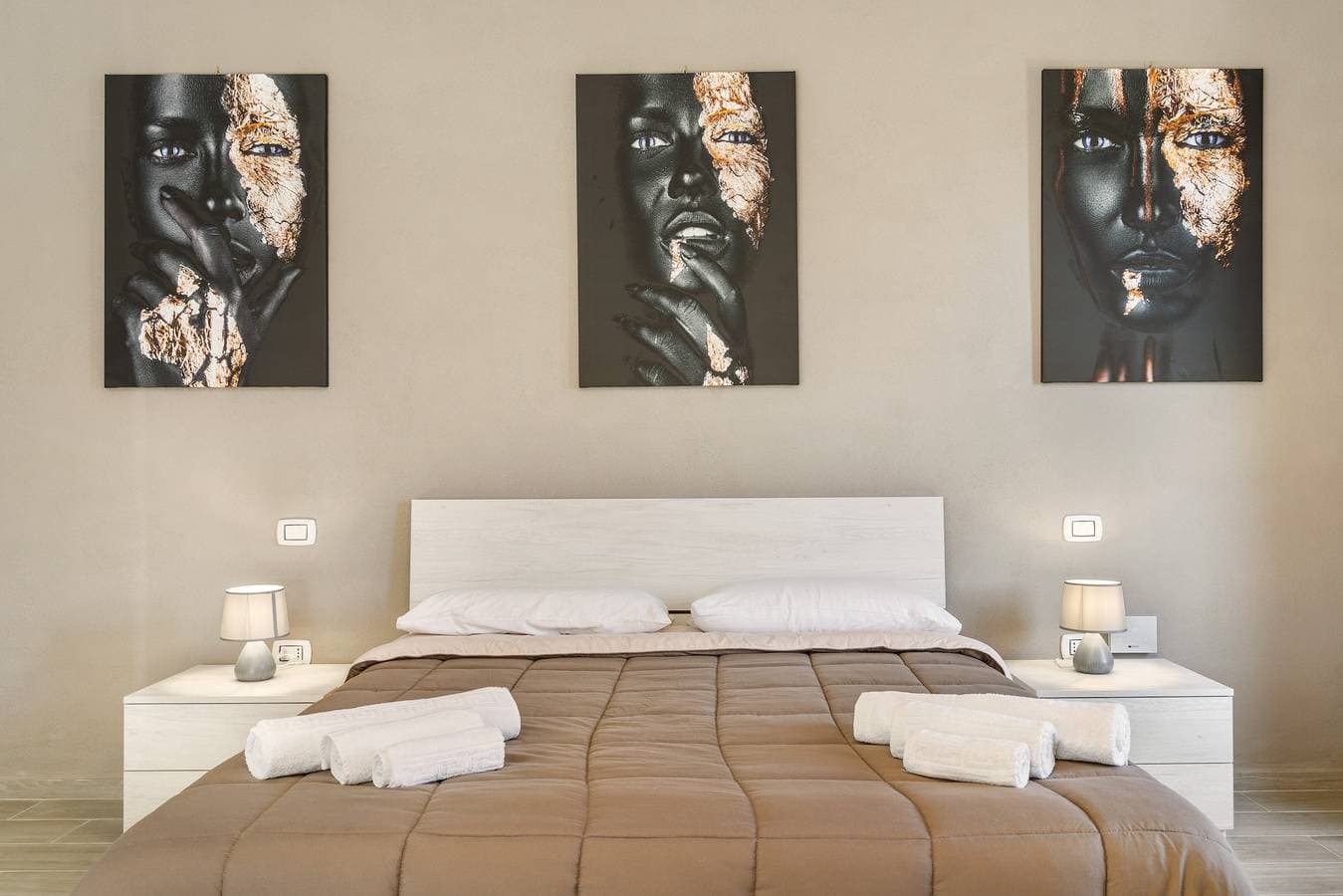 Foto 7 von 23: Ferienhaus 'Appartamento Elegante Carbonia' mit Balkon, WLAN und Klimaanlage
