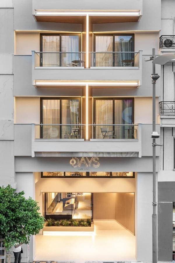 DAYS City Suites 1