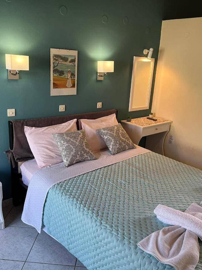 Roxani Studios-Apartments 1
