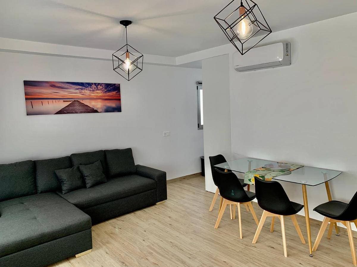 Arguineguin Beach Lux Solarium Suit 1
