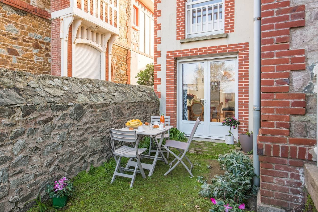 Foto 8 von 14: Ferienhaus für 2 Personen mit Garten