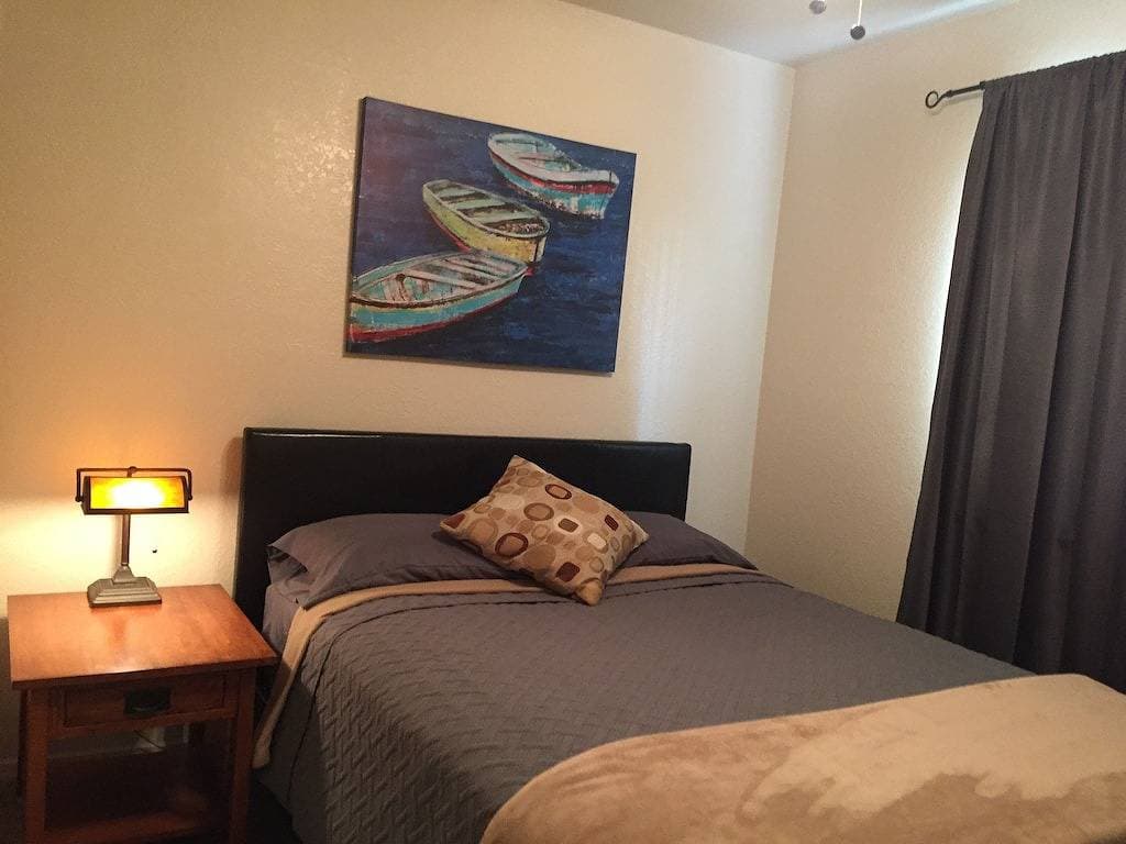 Foto 8 von 20: Gesamter Fresno / Clovis Bungalow mit 2 Schlafzimmern