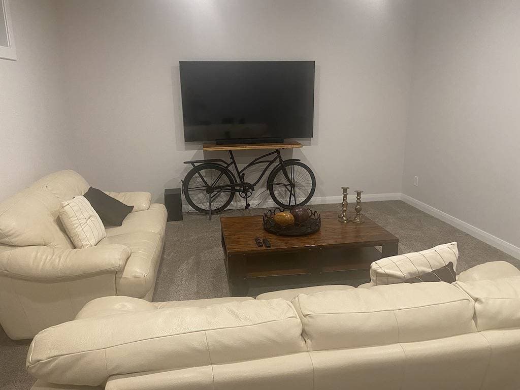 Foto 9 von 10: Comfortable and beautiful brand new suite in Sw