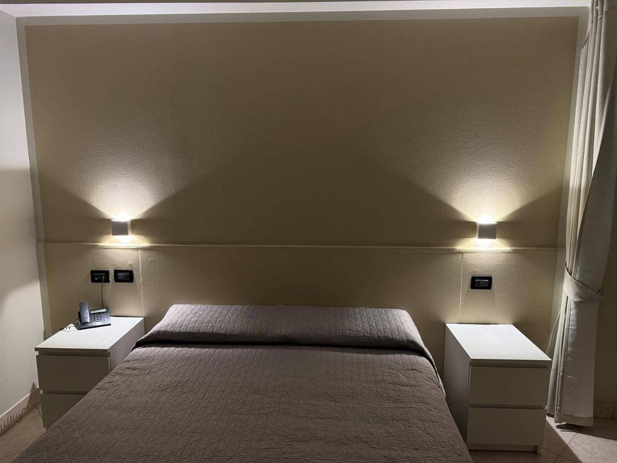 Foto 2 von 14: Double Room with Private Bathroom