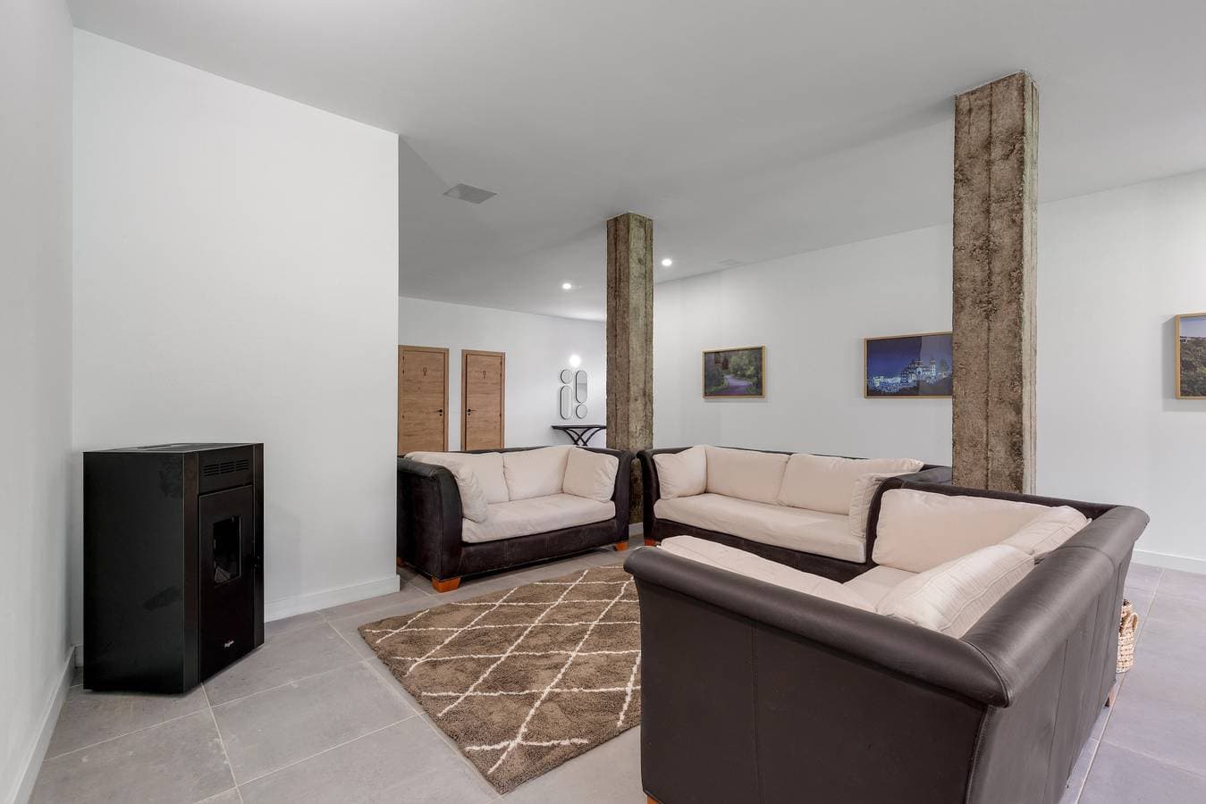Foto 7 von 29: Ferienwohnung 'Apartamento 1' mit Bergblick, Gemeinschaftsterrasse und Garten