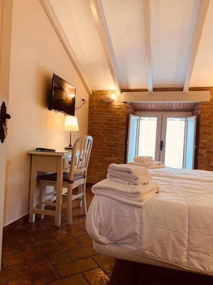 Foto 9 von 15: Double or Twin Room
