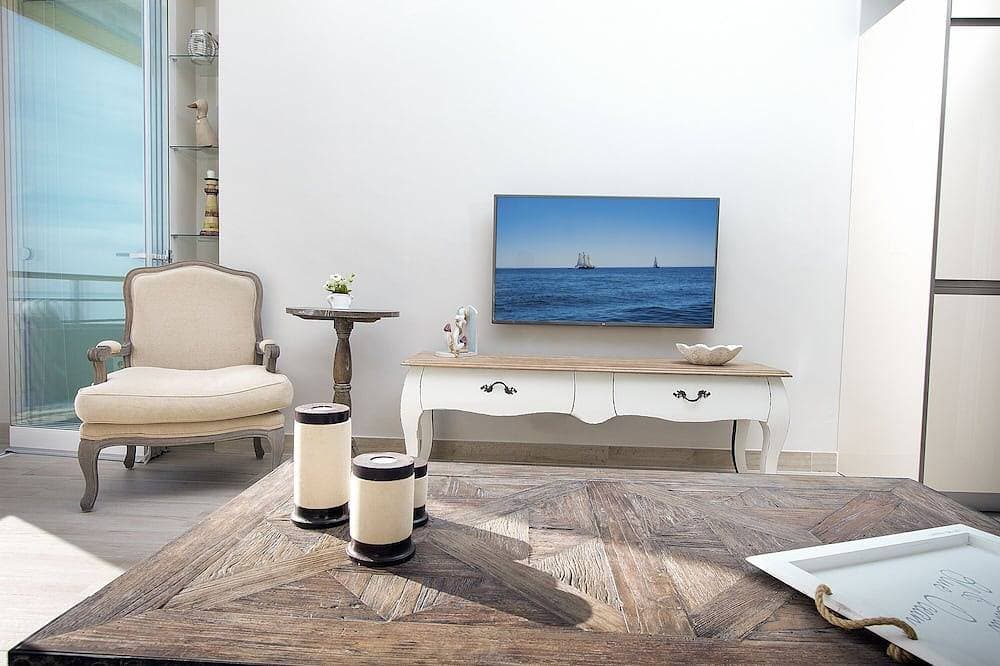 Foto 7 von 24: Luxus-Apartment - Strandlage, Pool, Klimaanlage, Gratiswifi Und Gratisparkplatz