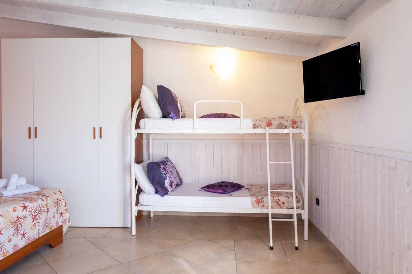 Foto 8 von 30: Boutique Villa – Loft Aura mit Gemeinschaftsterrasse, WLAN & Klimaanlage