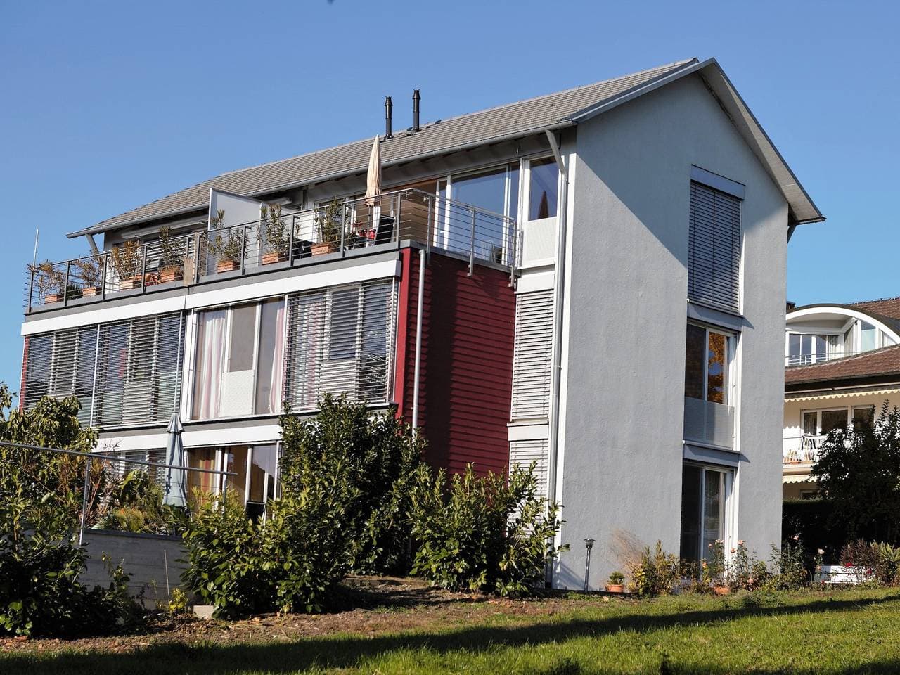 Foto 4 von 12: Apartment 'Ferienwohnung 1' mit Seeblick und WLAN