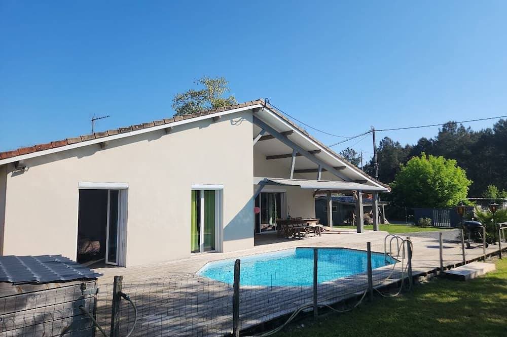 Foto 6 von 6: House with pool