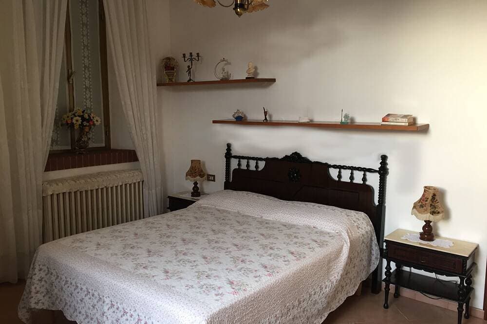 Foto 3 von 30: Möblierte Wohnung Pilzone D'Iseo