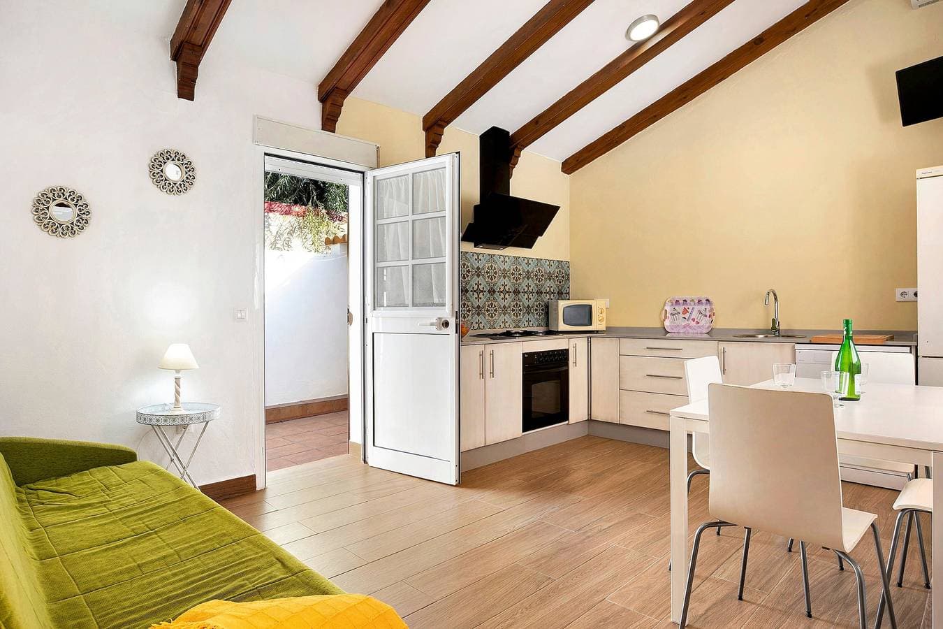 Foto 6 von 24: Haustierfreundliches "Apartamento en la Playa con Terraza 3" in der Nähe dem Strand