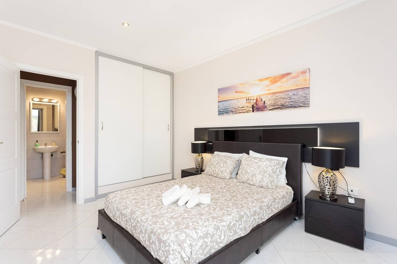 Foto 13 von 27: Ferienwohnung für 3 Personen mit Pool