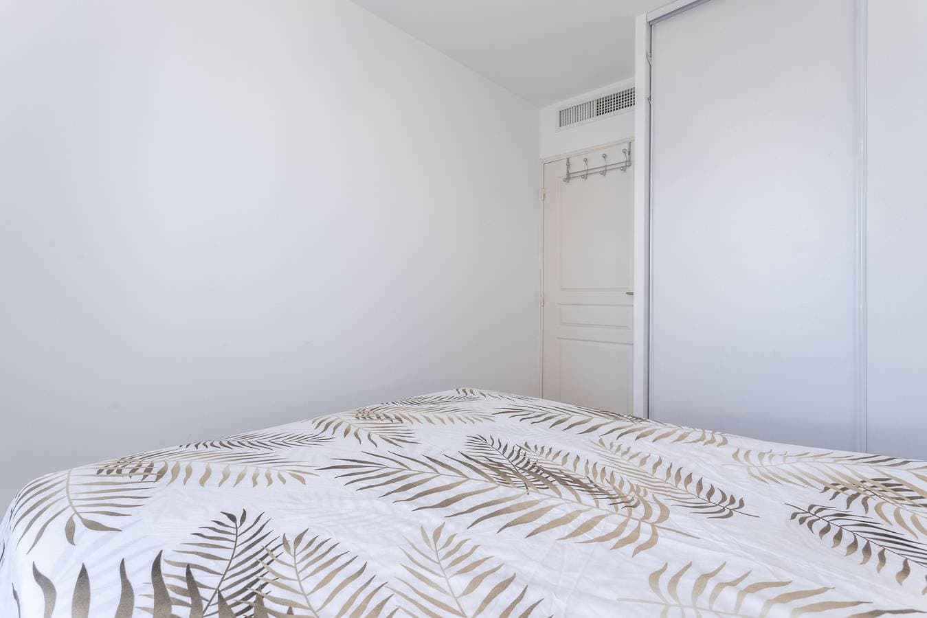 Foto 13 von 26: Appartement „Petit Paradis“ mit Gemeinschaftspool, WLAN und Klimaanlage