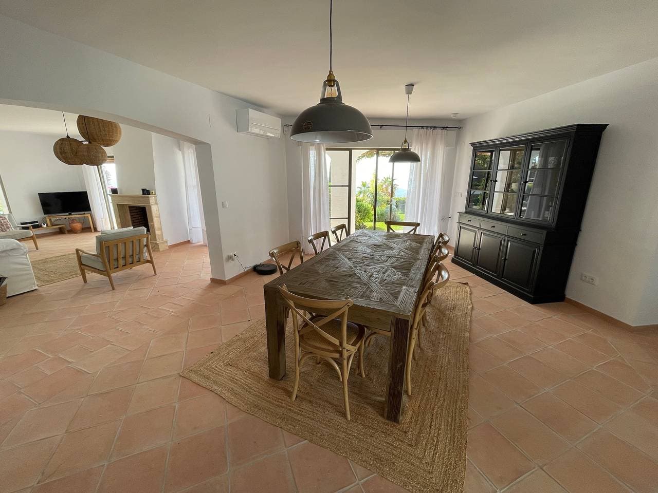 Foto 10 von 25: Villa "Tropical Dream" mit großem Garten, Meerblick, beheiztem Privatpool & WLAN