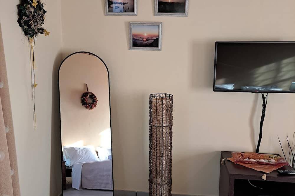 Foto 5 von 30: Comfortable Wohnung im ersten Stock mit wunderschönen Berg und Meeresblick