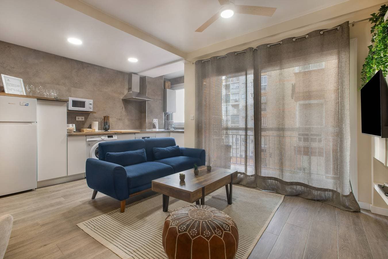 Foto 2 von 27: Ferienwohnung 'La Mejor Ubicacion Con Parking' mit Balkon, Wi-Fi und Klimaanlage