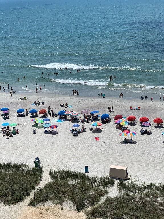 Foto 11 von 50: Oceanfront Oasis in Myrtle Beach at South Beach