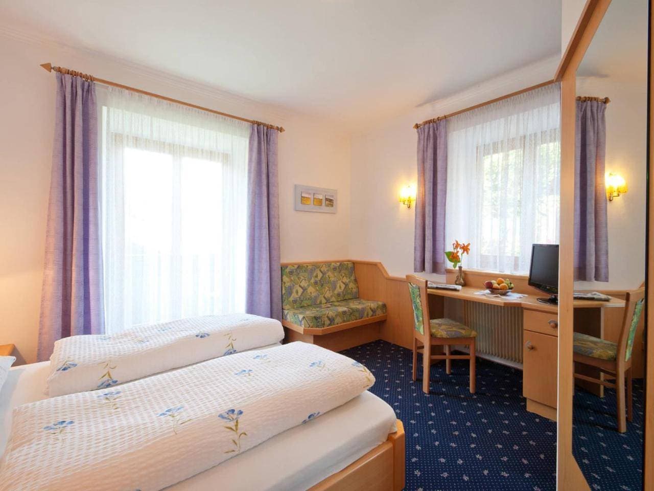 Foto 6 von 16: Basic Double Room