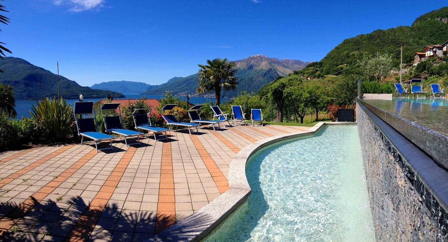 Foto 3 von 32: Collina Pera Ferienwohnung mit Pool