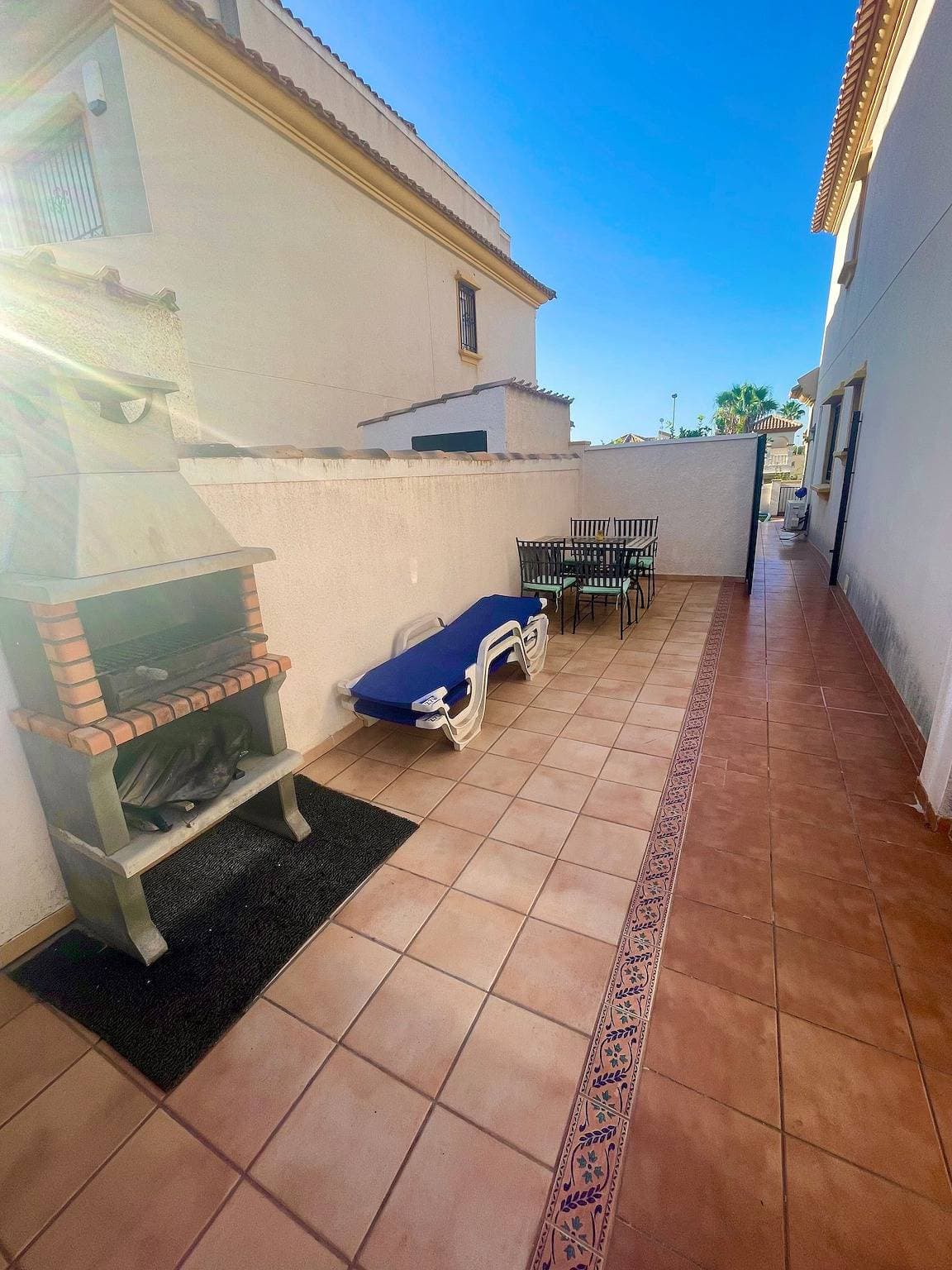 Foto 7 von 18: Ferienhaus 'Relax Inn' mit Meerblick, Gemeinschaftspool und WLAN