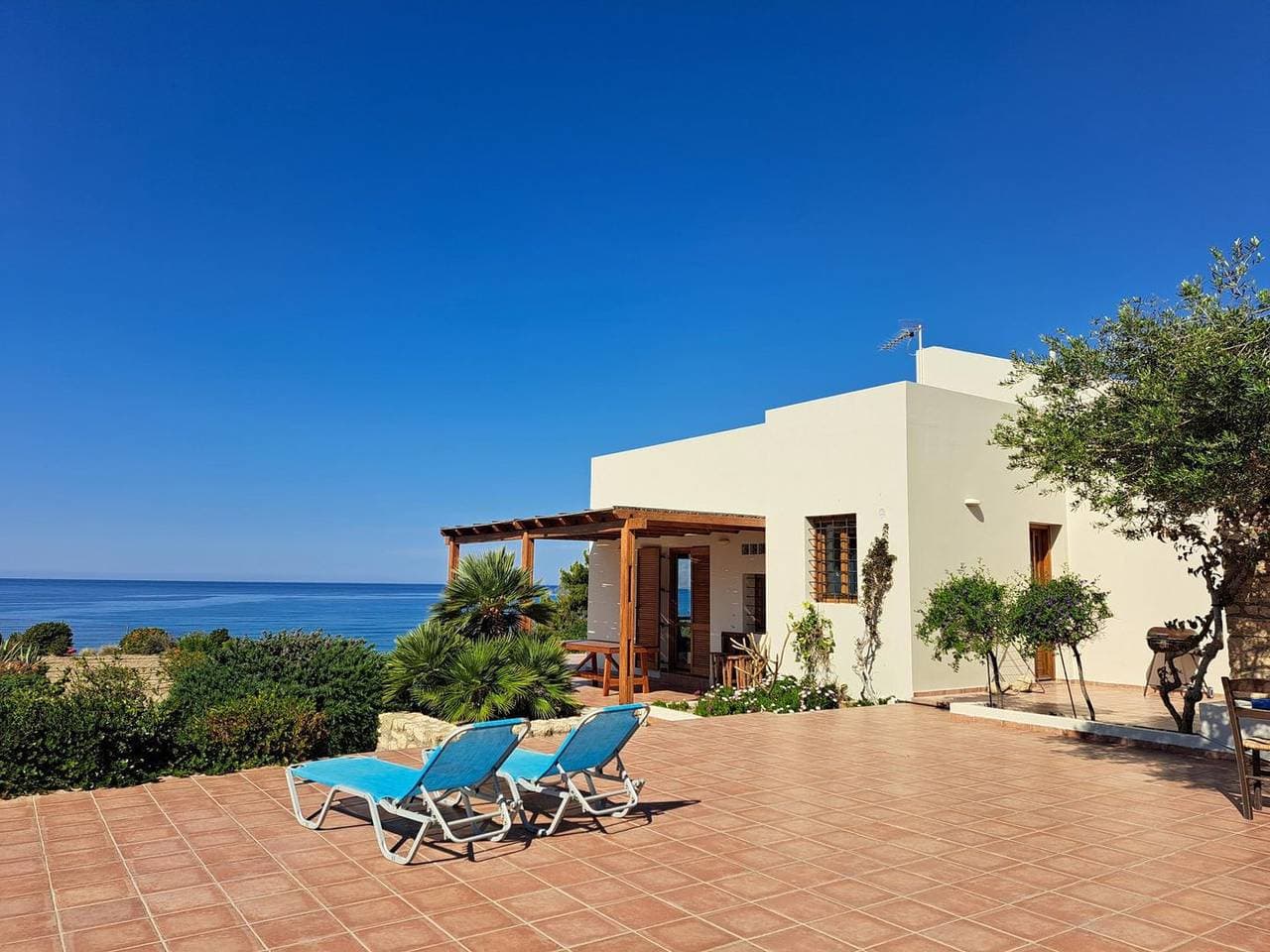 Foto 2 von 30: Traumhafte Ausblicke auf Landschaft und Meer - Ferienhaus Keratokampos, Kreta