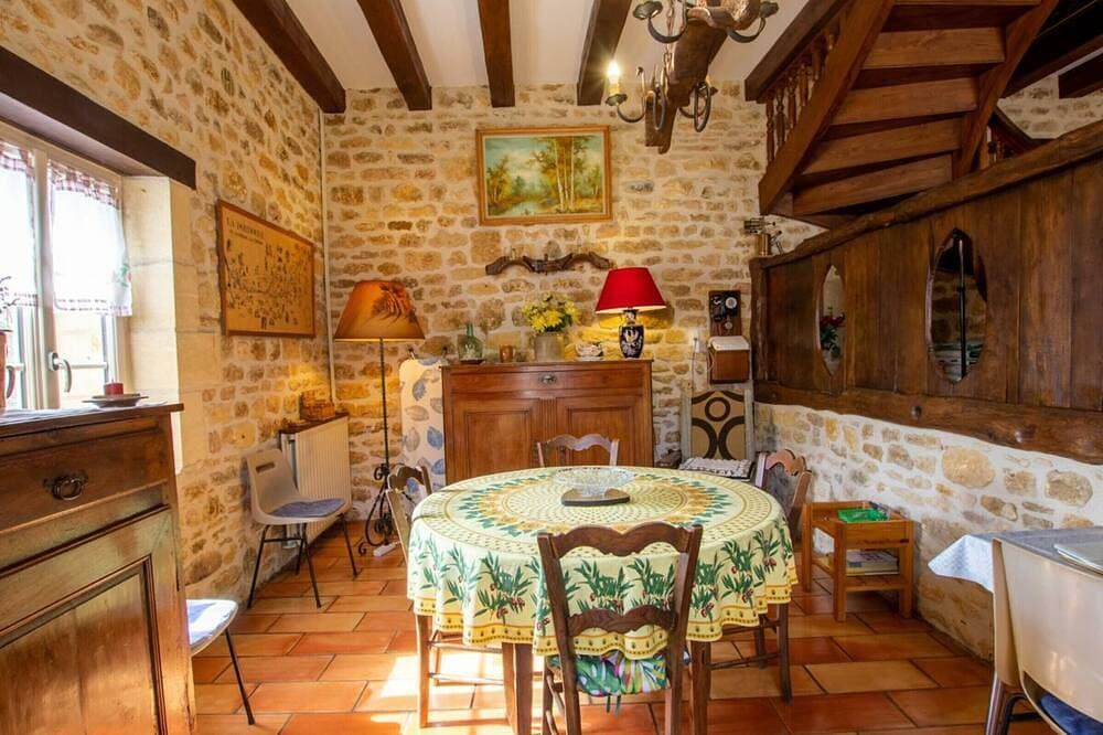 Foto 13 von 21: Charmantes Steinhaus mit Garten und Kamin, Haustiere erlaubt