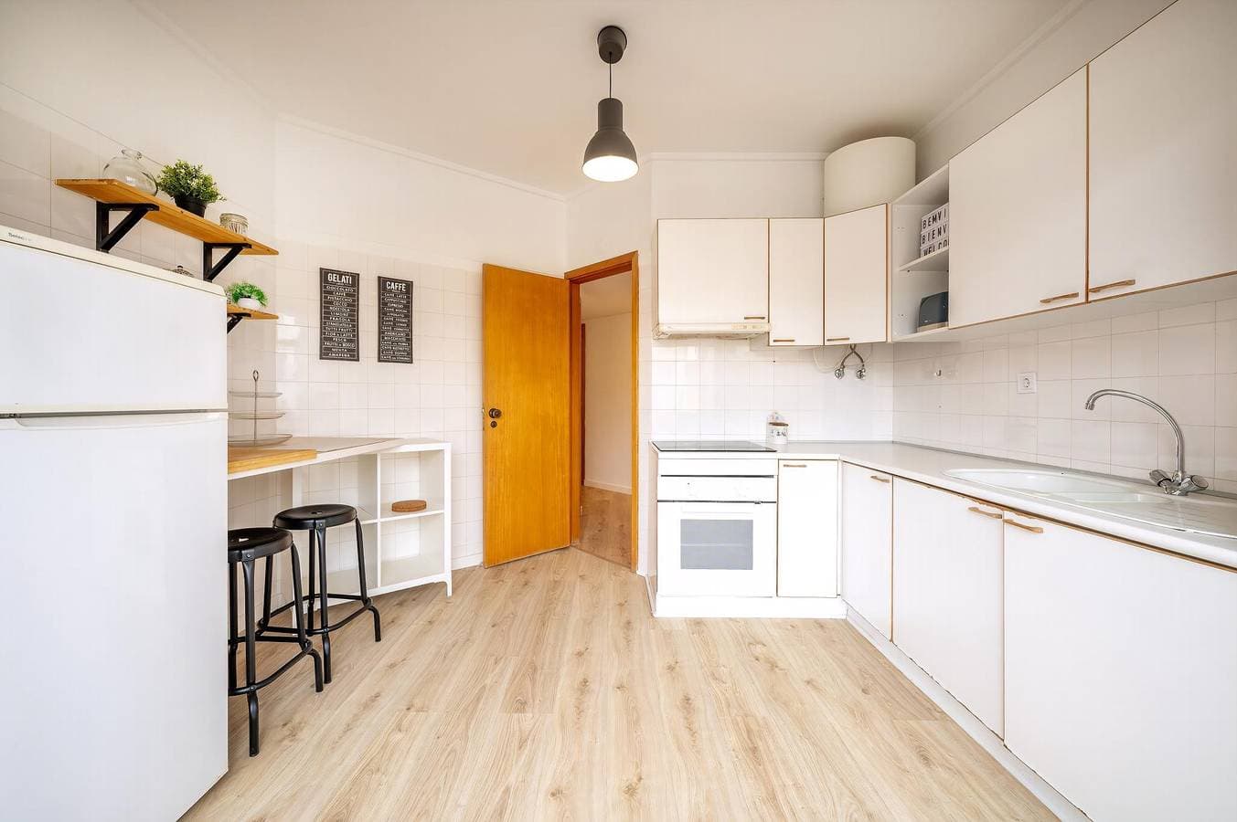 Foto 8 von 31: Ferienwohnung für 4 Personen mit Terrasse