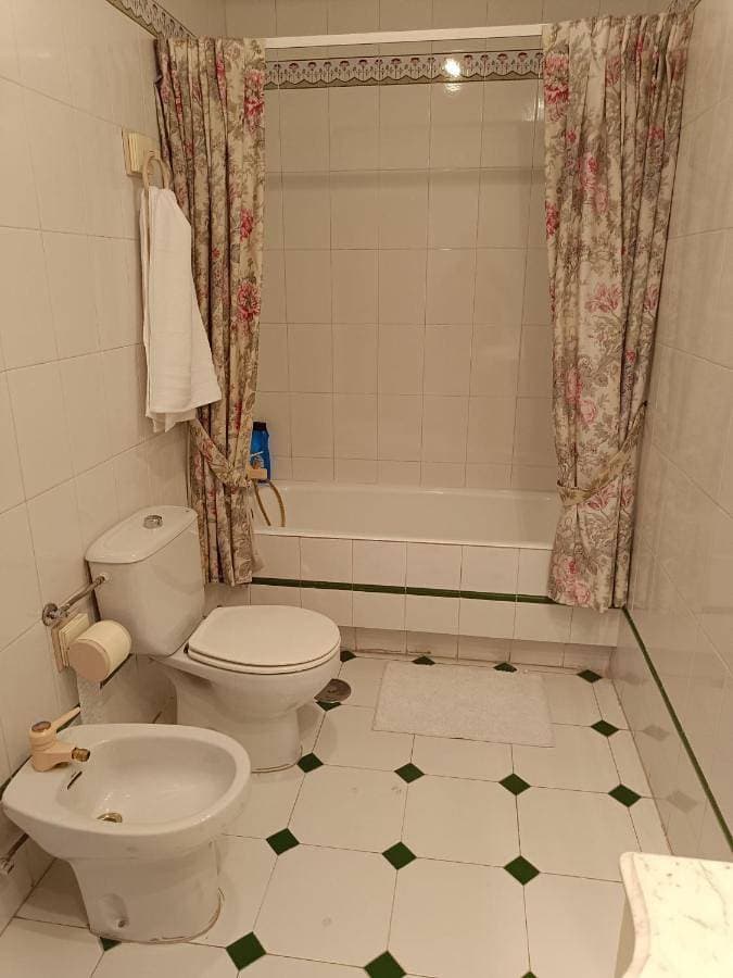 Foto 4 von 8: One-Bedroom Apartment