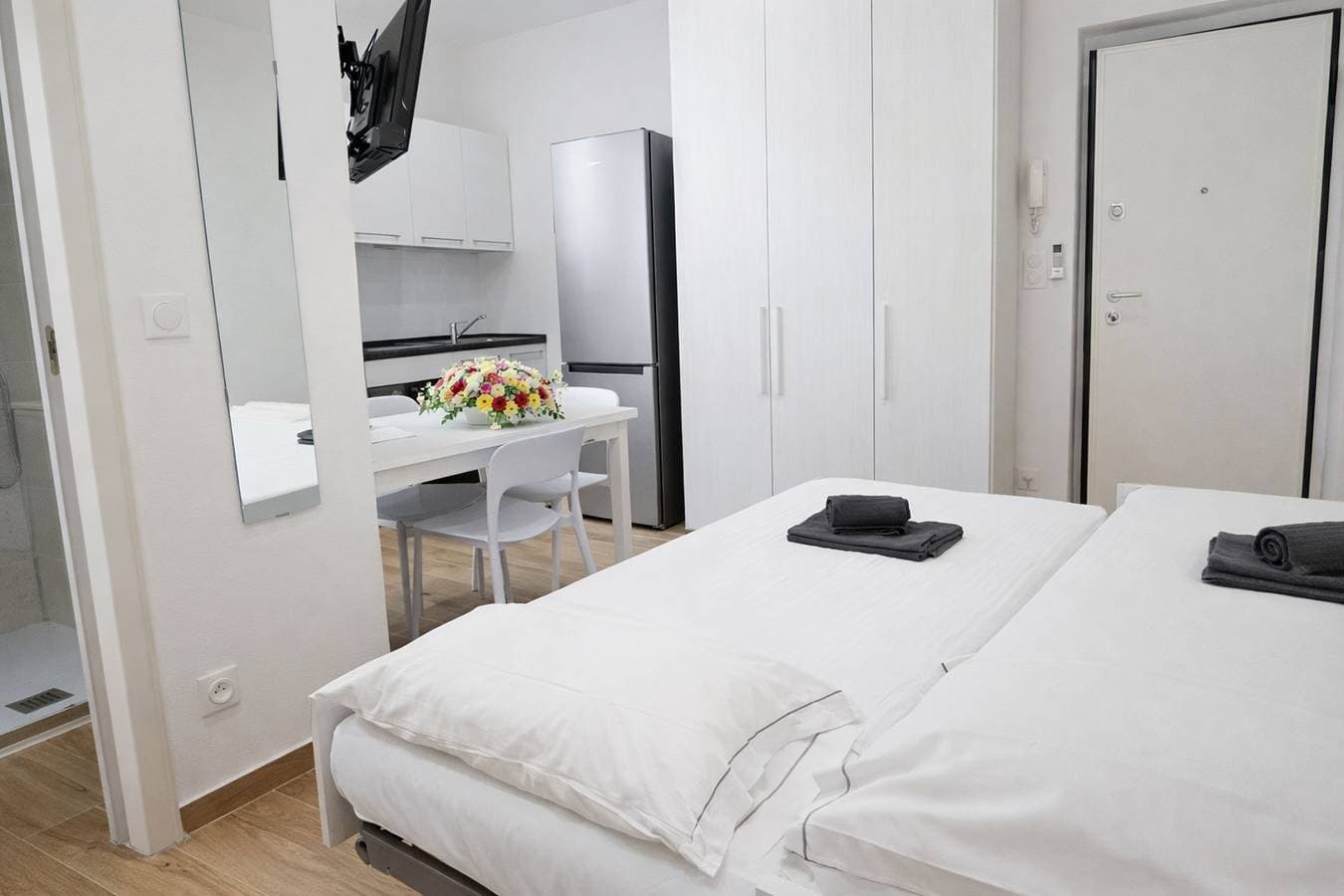 Foto 4 von 9: Studio in the old town of Menton