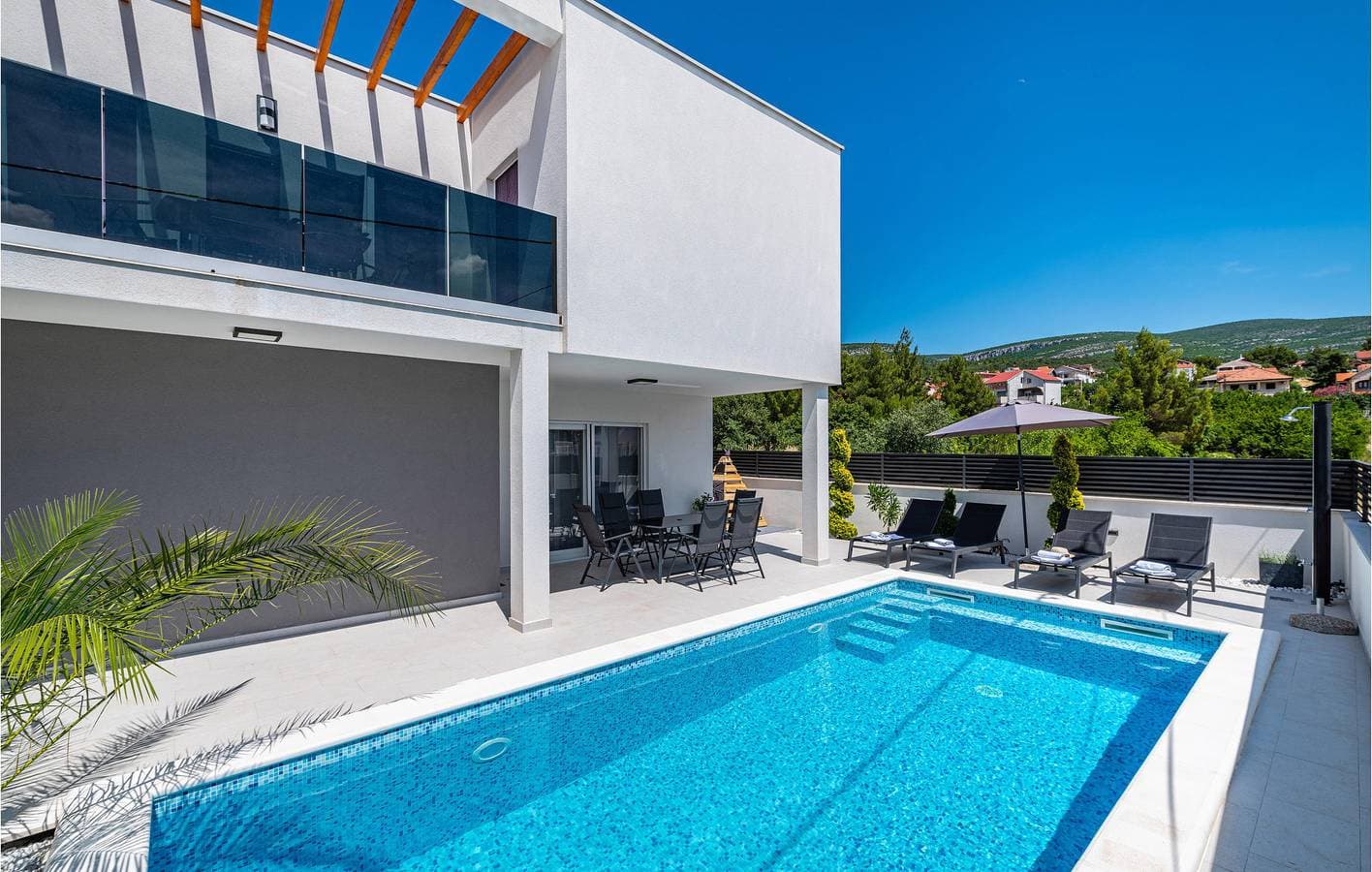 Foto 7 von 35: Reizende Ferienwohnung mit Pool, WLAN und Terrasse in Küstennähe