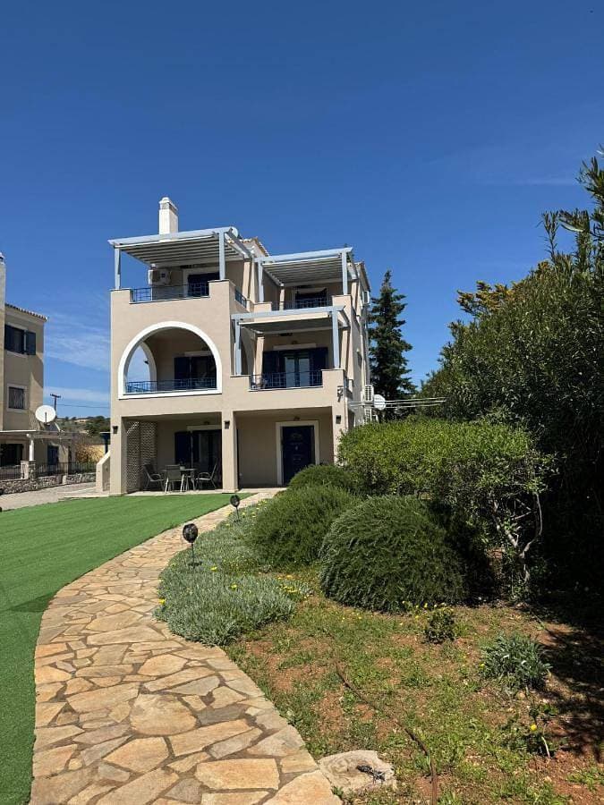Golden Sea Villa 1