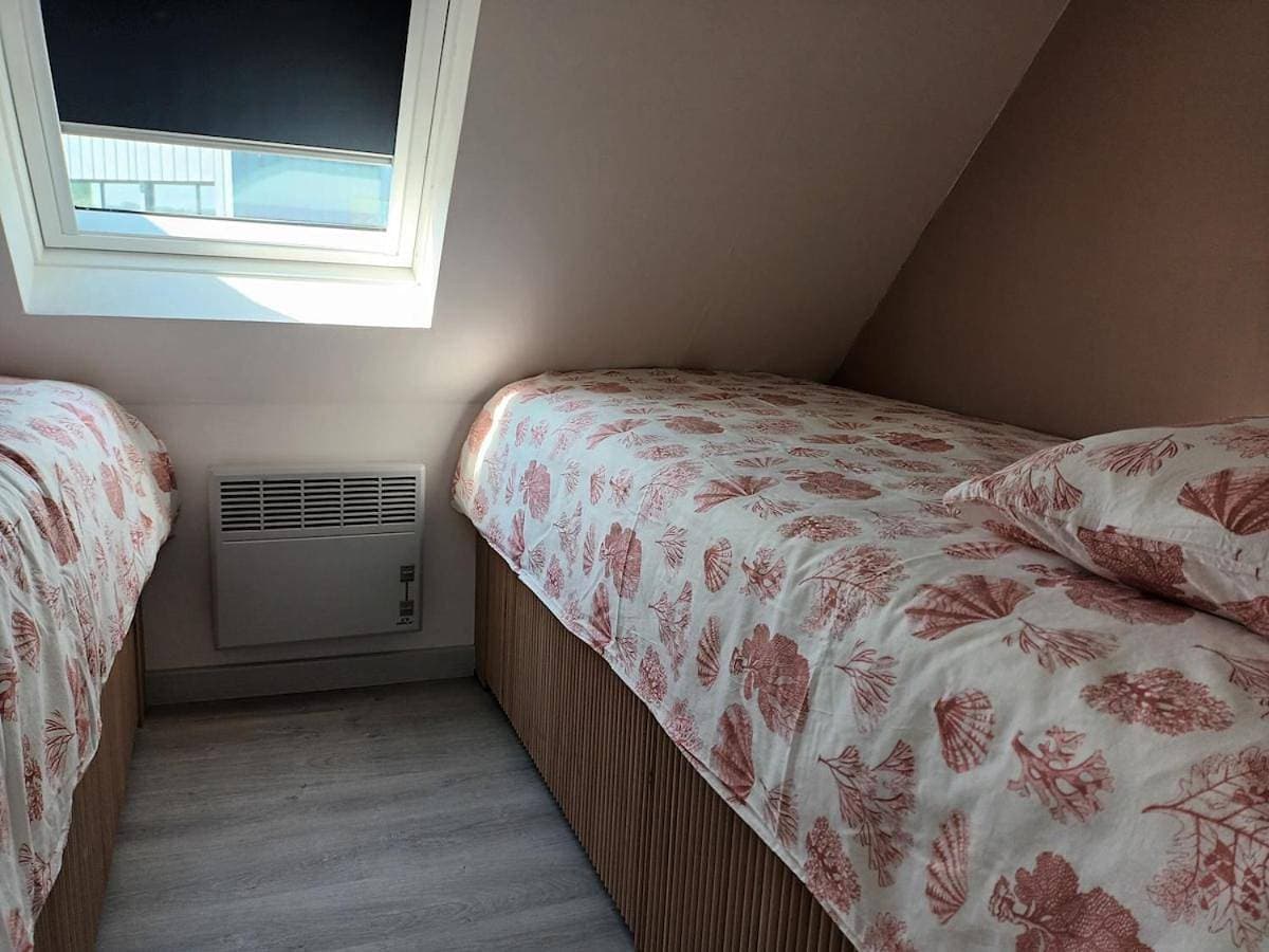 Foto 10 von 18: Three-Bedroom Apartment with Sea View