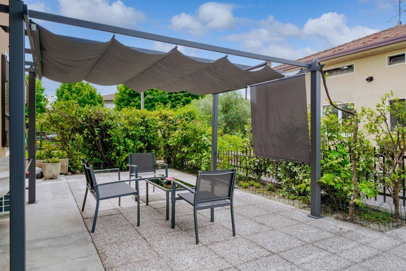 Foto 12 von 31: Ferienwohnung für 2 Personen mit Balkon/Terrasse