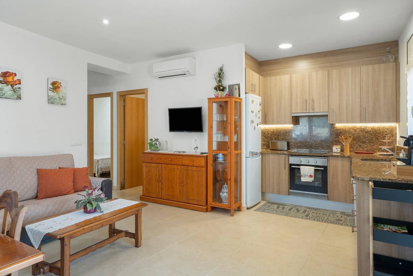 Foto 5 von 26: Ferienhaus 'Can Sais' mit Bergblick, WLAN und Klimaanlage