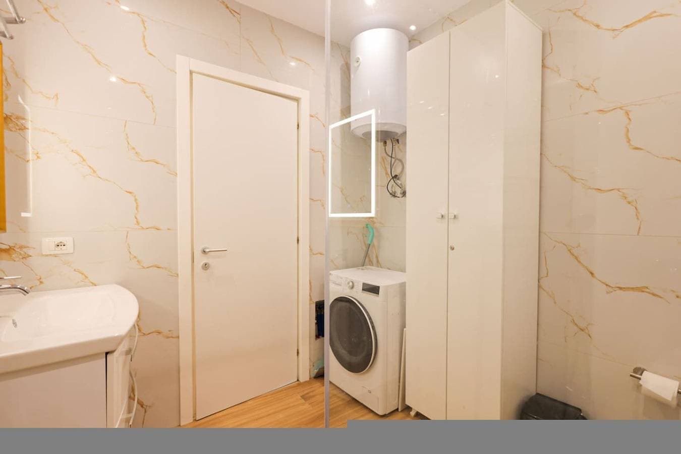 Foto 8 von 23: Ground-Floor Apartment, Private Garden