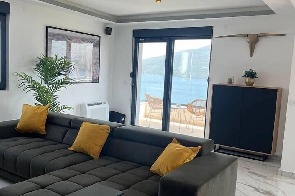 Foto 10 von 30: Penthouse Apartment mit Meerblick und Pool Area