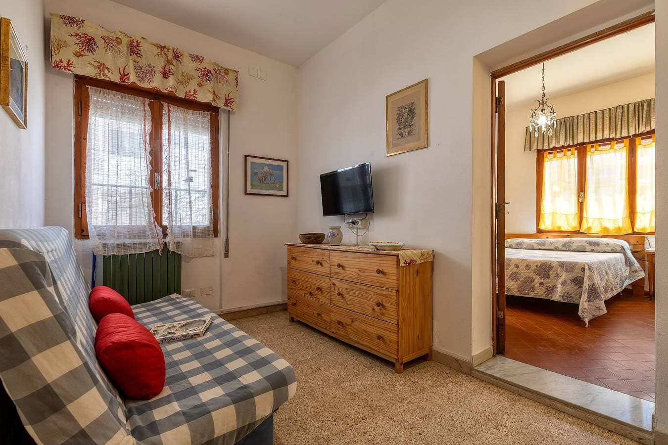 Foto 7 von 23: Ferienwohnung 'Lilla' mit direktem Meerblick, privater Terrasse und WLAN