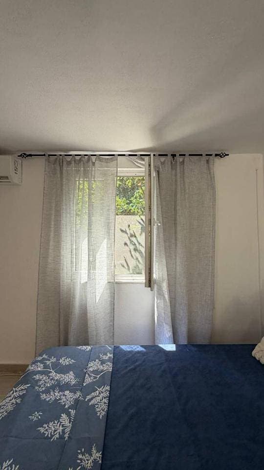 Foto 10 von 43: One-Bedroom Apartment